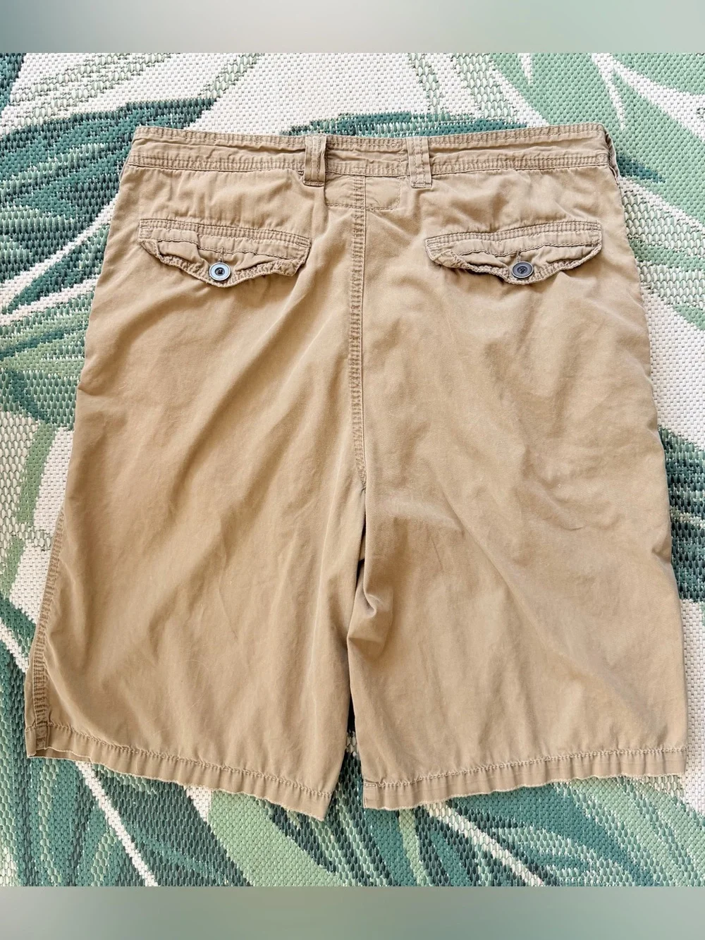 BKE Men's Tan Flat-Front Cotton Shorts
